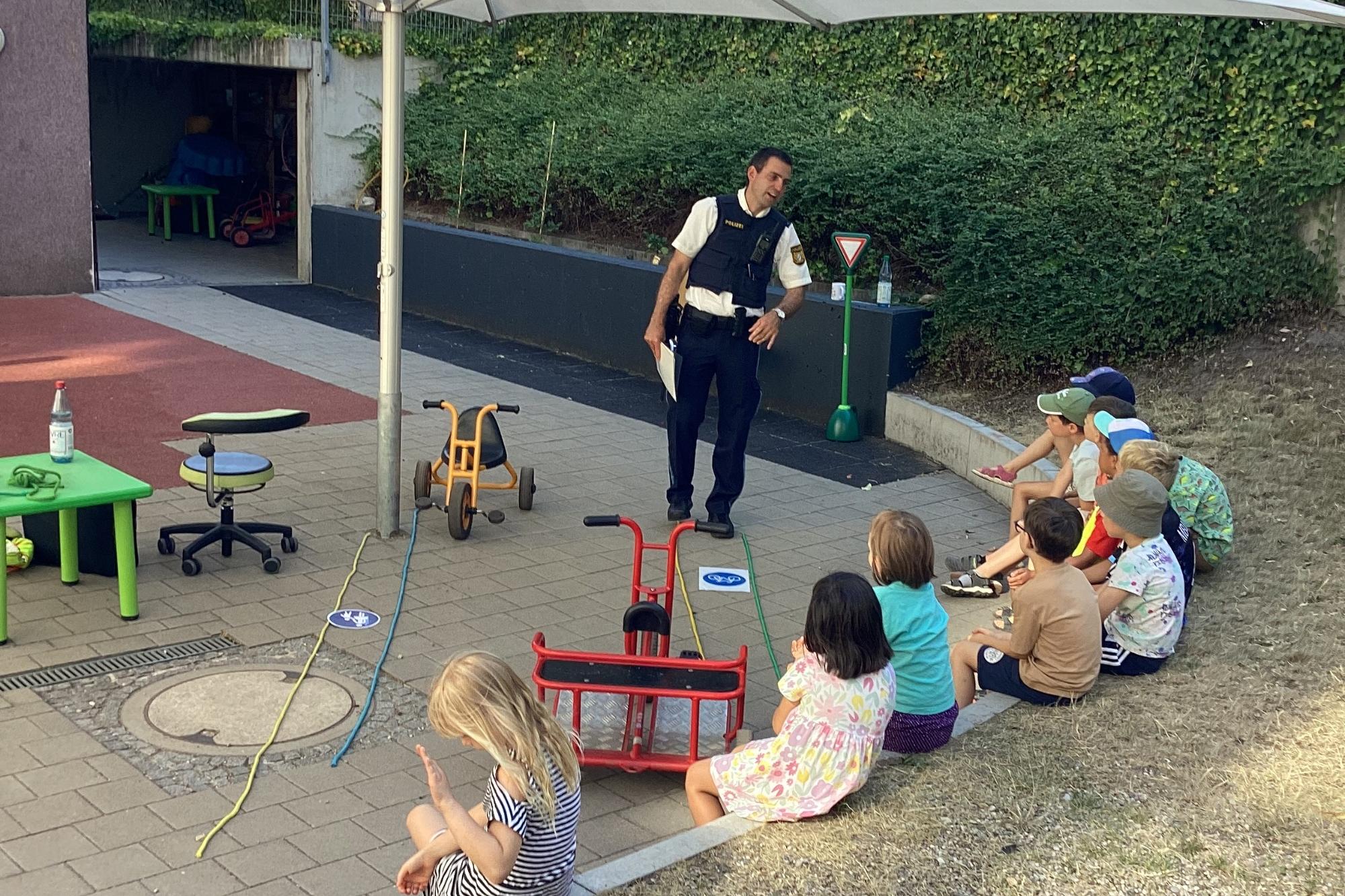 Verkehrserziehung mit der Polizei